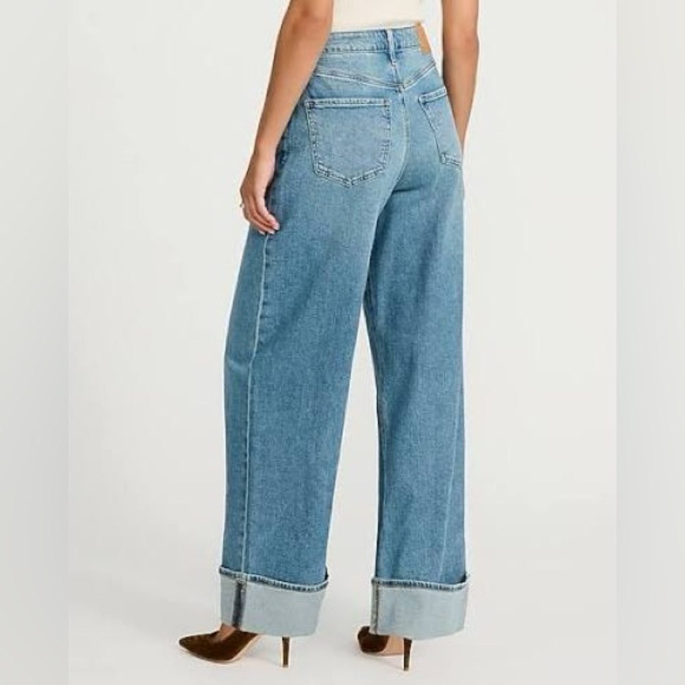 EXPRESS | 8L | BAGGY, relaxed!